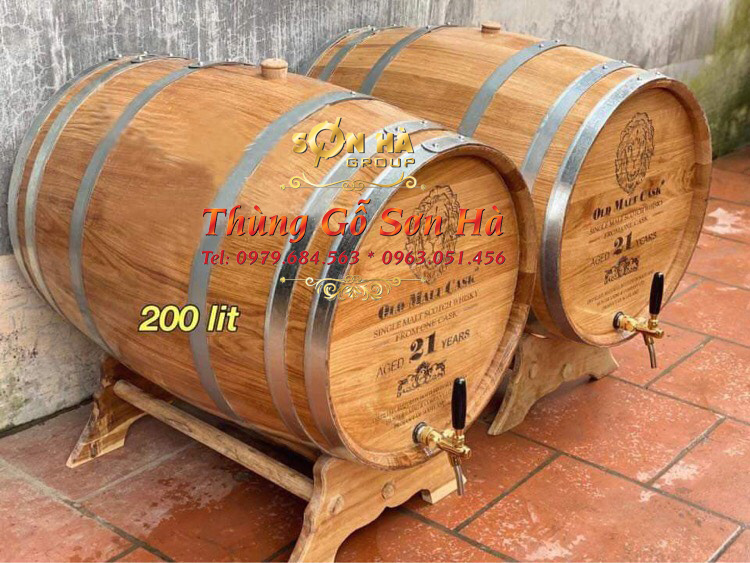 Thùng rượu gỗ sồi 