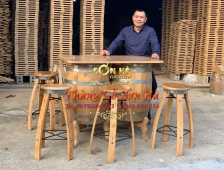 Bàn Ăn Nhà Hàng Làm Từ Thùng Gỗ - Xu Hướng Không Gian Nội Thất Nhà Hàng Hot Nhất 2021