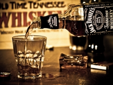 Bật Mí Những Thực Phẩm Hoàn Hảo Khi Kết Hợp Với Rượu Whisky 