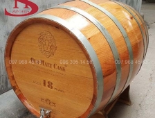 Cách ủ rượu vang thùng gỗ sồi và sản phẩm thùng gỗ sồi trang trí