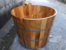 Lý do bạn nên chọn thùng gỗ sồi để tắm
