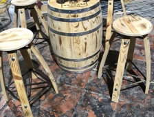 THÙNG GỖ TRANG TRÍ QUÁN BAR CHẤT LƯỢNG