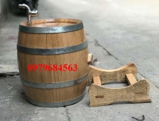 Thùng rượu gỗ sồi Việt Nam bền đẹp 