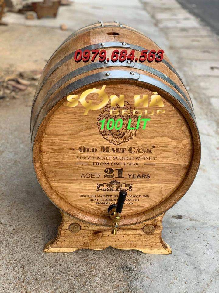 Tại sao thùng đựng rượu thường được làm bằng gỗ sồi?