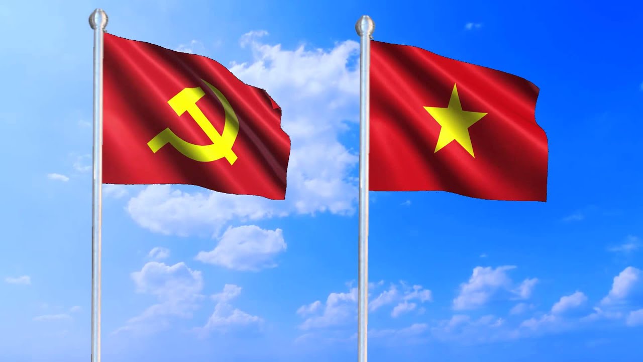 Treo cờ búa liềm: Năm 2024, chúng ta cũng có thể treo cờ búa liềm, tượng trưng cho sự đoàn kết và sức mạnh của đảng cộng sản. Hình ảnh này không chỉ thể hiện niềm tự hào về tinh thần Đảng mà còn là một minh chứng rõ ràng cho thành tựu và tiến bộ của đất nước.