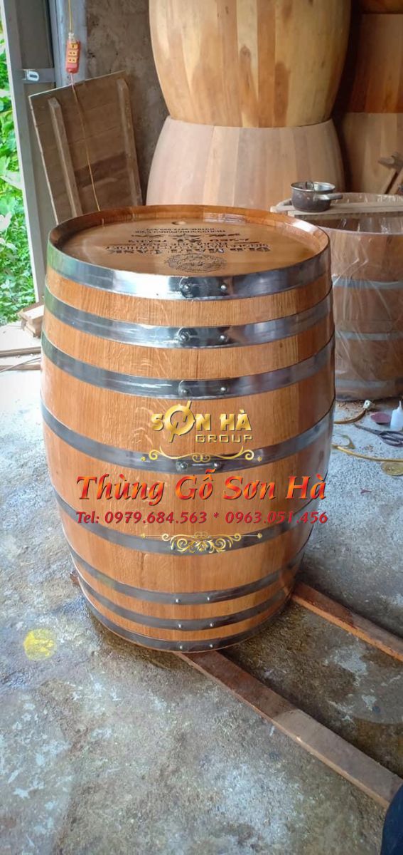 thùng gỗ sồi Hà Nội