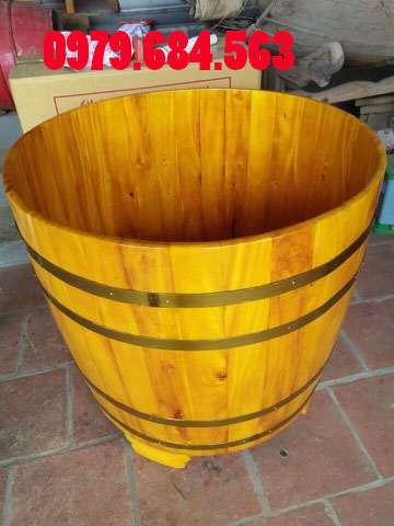  bồn tắm gỗ miệng tròn màu vàng