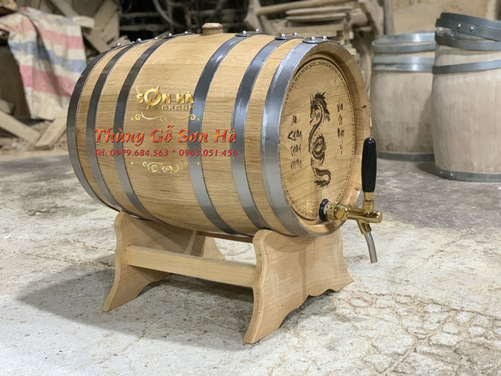 Cách lựa chọn thùng rượu gỗ sồi nhập khẩu 10 lít chất lượng